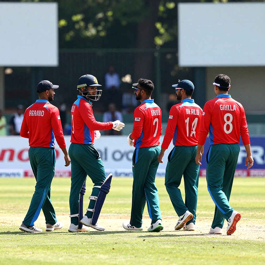 ২৭ কোটির পিছনে যে খাতাটা কেউ পড়ে না